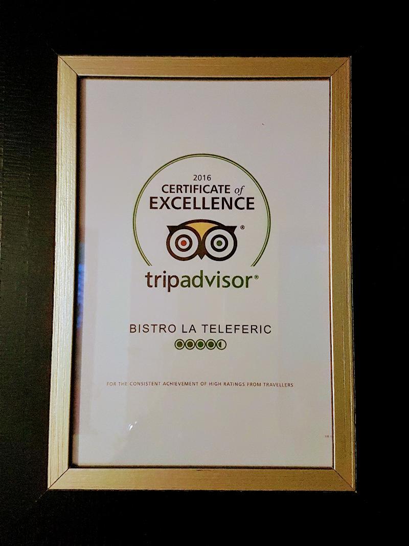 Bistro-Pension La Teleferic Sinaia Buitenkant foto
